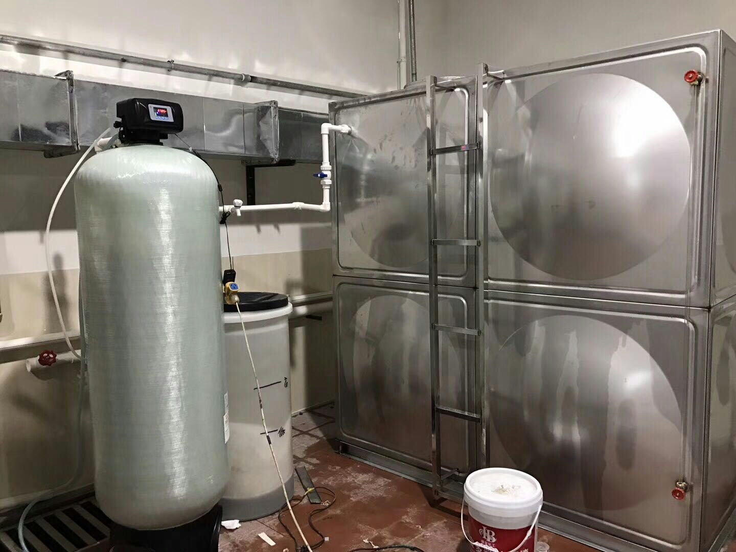 6T/H軟化水設備，