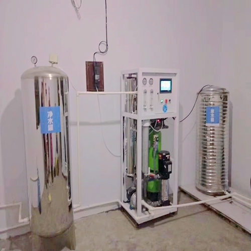 鄭州中牟飯店0.5噸單級反滲透設備